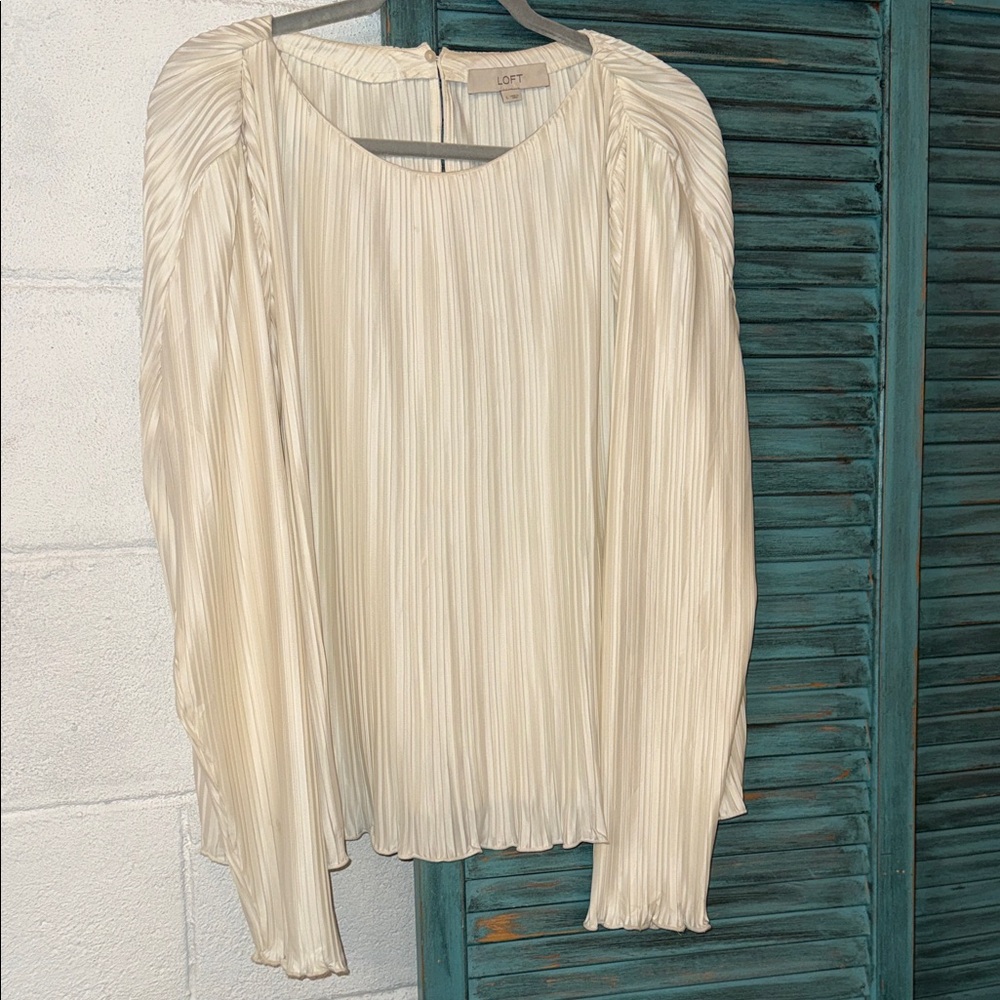 LOFT Cream Pleated Long-Sleeve Blouse